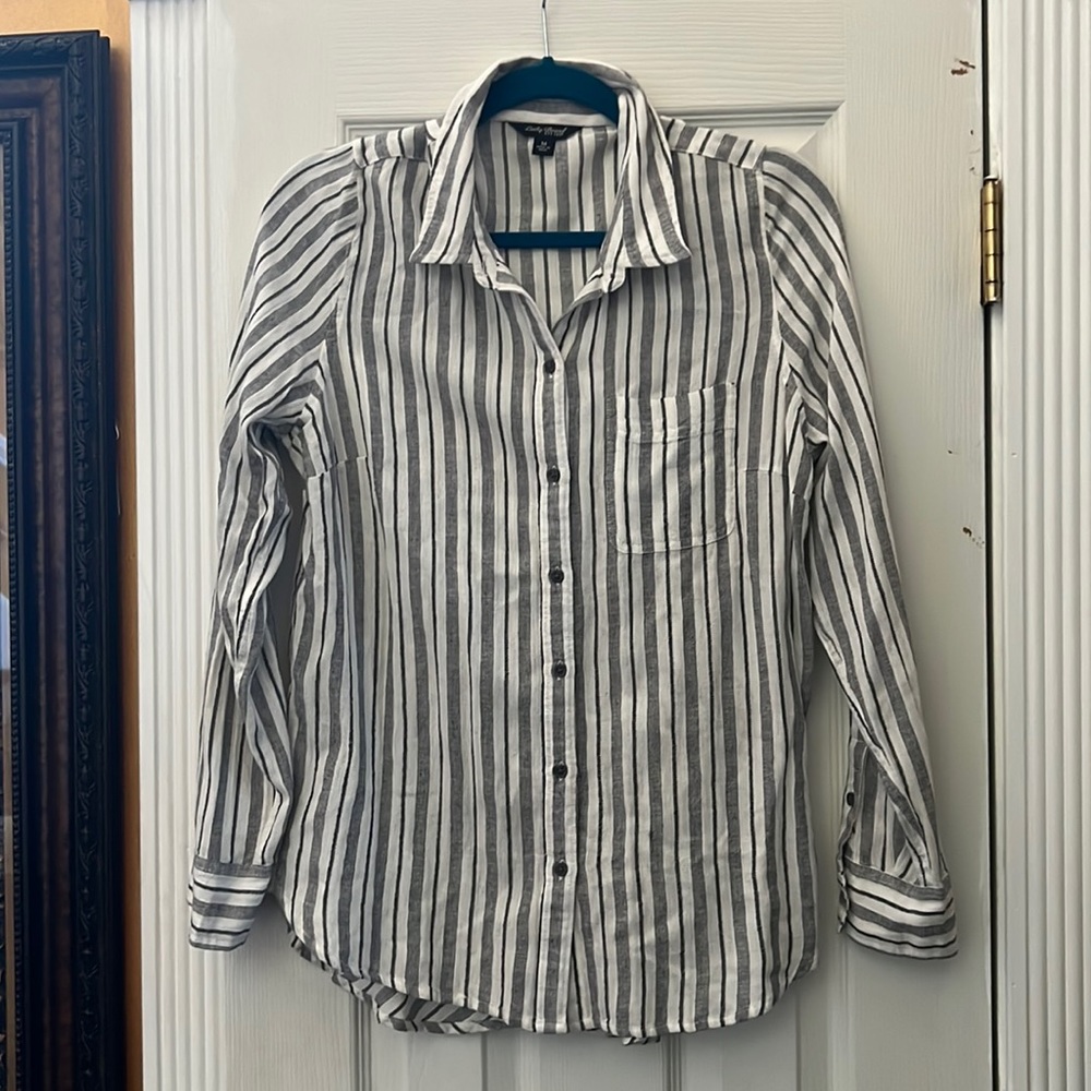 Lucky brand black and white striped long sleeve button down